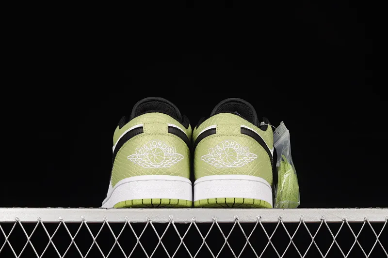 All categories Air Jordan Jordan series basketball shoes Air Jordan 1 Low Air Jordan 1 Low AJ1 Joe 1 Green Snake Low-top cultural basketball shoes DX4446-301